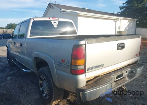 2004 GMC Sierra 2500Hd Slt from USA, damaged, VIN 1GTHK232X4F241833